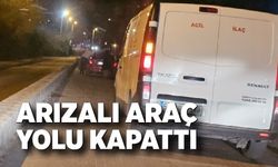 Çaydamar yolunda araç arızası trafiği kilitledi