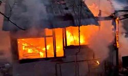 Bolu'da baraka alevlere teslim oldu