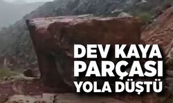Dev kaya parçası yola düştü