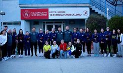 Düzce 1907 Kadın Voleybol Takımı 2. Lige Yükseldi