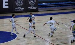 Düzce’de Okul Sporları Müsabakaları Sürüyor