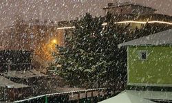 Kış geri geldi: Aşkale’de kar yağışı hayatı olumsuz etkiliyor