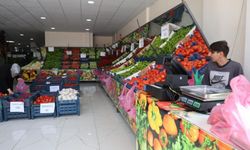 Kasada kimse yokken parasını bırakan müşteriye esnaftan teşekkür