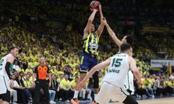 Fenerbahçe, Euroleague play-off serisinde 1-0 öne geçti