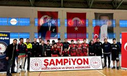 Futsal heyecanı: Polis Haftası Turnuvası nefes kesti