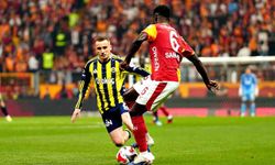 Derbide Tarihi Fark: Galatasaray 3-0 Fenerbahçe