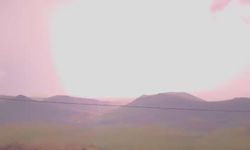 Mardin’de şimşekler geceyi gündüze çevirdi