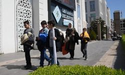 Genç araştırmacılara tarih yolculuğunda belediyeden destek