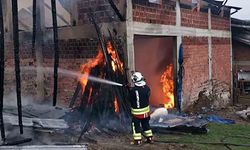 Kastamonu’da samanlık yangını: Alevler evi sardı