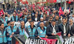 Karabük’te Gazze için yüzlerce kişi yürüdü