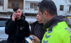 Kazadan kaçtı, plakayı söktü ama polisten kaçamadı