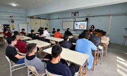 Düzce’de lise öğrencilerine yapay zeka eğitimi verildi