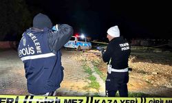 Motosiklet araziye devrildi: 1 ölü
