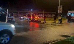 Motosiklet ile taksi çarpıştı: 2 yaralı