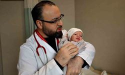 Diyarbakır’da Mucize Bebek: 4 Saatte Hayata Tutundu