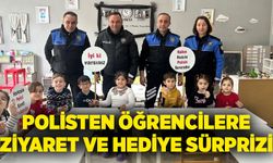 Polisten öğrencilere ziyaret ve hediye sürprizi