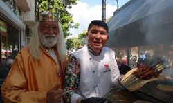 Festivalde Osmanlı geleneği yaşatıldı, ciğer tezgahları davul zurna ile şenlendi