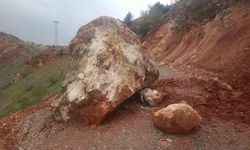 Siirt’te sel sonrası kapanan 70 köy yolu ulaşıma açıldı