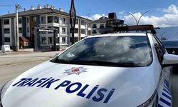 Sokaklarda "Trafidar" mesaisi: Aşırı hız yapanlar yandı