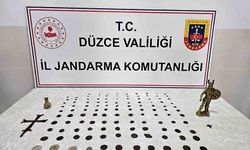 Tarihi sikke, kaçak sigara, tütün, elektronik eşya ele geçirildi