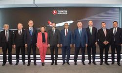 Türk Hava Yolları'nda devir teslim töreni gerçekleşti