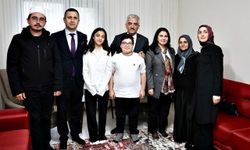 Vali Makas’tan Şehit Ailesine Duygulandıran Ziyaret