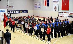 Yurtlar arası voleybol ligi başladı