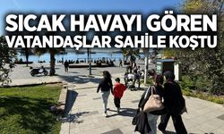 Zonguldak’ta sıcak havayı gören vatandaşlar sahile koştu