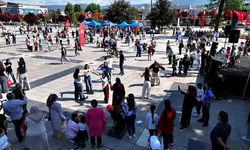 19 Mayıs coşkusu Anıtpark’a taştı