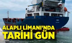 Alaplı Limanı’nda tarihi gün yaşandı, yeni rıhtıma ilk gemi yanaştı