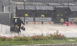 Düzce’de Aniden Bastıran Sağanak Hayatı Olumsuz Etkiledi