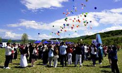 BARÜ’de “12.Geleneksel Öğretmenim Şenliği” çeşitli etkinliklerle kutlandı