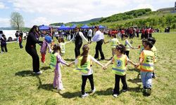 BARÜ’de "12.Geleneksel Öğretmenim Şenliği" çeşitli etkinliklerle kutlandı