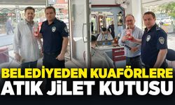 Belediyeden Kuaförlere Atık Jilet kutusu