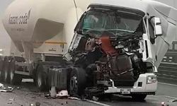TIR Hurdaya Döndü! Sürücü Mucize Eseri Kurtuldu