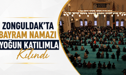 Zonguldak’ta Bayram Namazı Yoğun Katılımla Kılındı