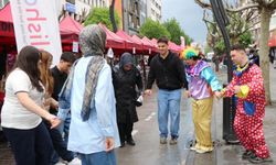 Bolu'da dolu sonrası vatandaşlar halay çekti