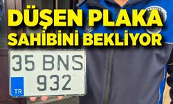 Zonguldak'ta Örnek Davranış: Yolda bulunan plaka zabıtaya teslim edildi
