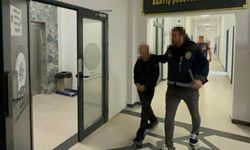 Evlerden hırsızlık yapan şüpheli kiralık araçla kaçarken yakalandı