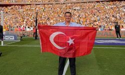 İngiltere'de tarih yazan Türk başkan!