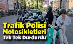 Trafik Polisi Motosikletleri Tek Tek Durdurdu