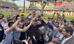 Karabük 1.Amatör Lig'de şampiyon Safranboluspor