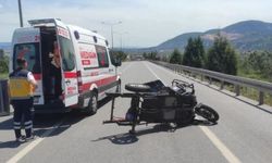 Tır ile elektrikli motor çarpıştı: 1 ölü 4 yaralı