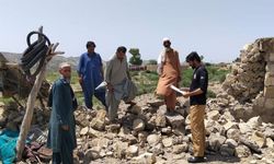 Pakistan’da hissedilen 5,9 büyüklüğündeki deprem paniğe neden oldu