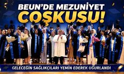 BEUN’de mezuniyet coşkusu! Geleceğin sağlıkçıları yemin ederek uğurlandı