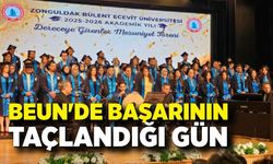 BEUN'de dereceye girenler mezuniyet gururu yaşadı