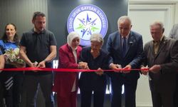 Düzce'de şehit ailesini duygulandıran salon açılışı