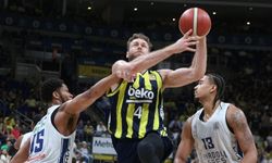 Fenerbahçe seride 2-0 öne geçti