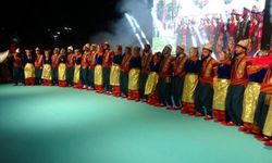 Kilis'te halk oyunları ve müzik şöleni