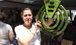Maya takvimini andıran ahşap eser ilgi odağı oldu